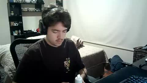 Snapshot of josh_fucks420 chatting on December 9, 3:29 am Josh online show from December 9, 3:29 am