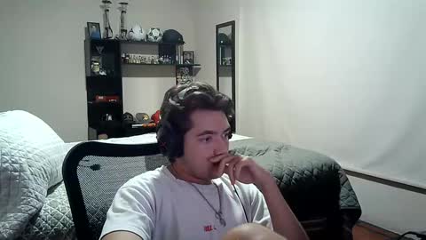 Snapshot of josh_fucks420 chatting on February 3, 3:42 am Josh online show from February 3, 3:42 am