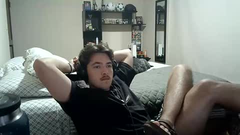 Snapshot of josh_fucks420 chatting on February 6, 4:53 am Josh online show from February 6, 4:53 am