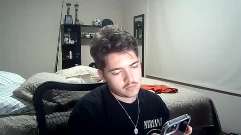 Snapshot of josh_fucks420 chatting on September 11, 12:33 am Josh online show from September 11, 12:33 am