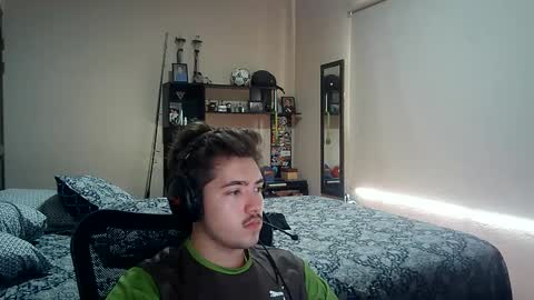 Snapshot of josh_fucks420 chatting on September 24, 8:12 pm Josh online show from September 24, 8:12 pm