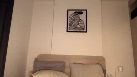 Snapshot of josh_xo chatting on September 14, 6:07 pm josh_xo online show from September 14, 6:07 pm