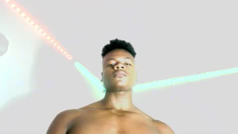 Snapshot of joshloganx chatting on February 27, 11:38 pm joshloganx online show from February 27, 11:38 pm