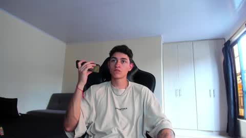 Josh online show from December 5, 3:09 pm