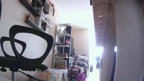 Snapshot of joshperu20 chatting on March 1, 6:21 pm joshperu20 online show from March 1, 6:21 pm