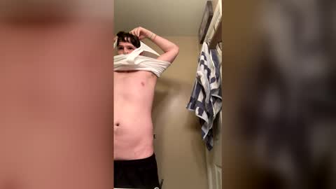 kizzleJay online show from May 27, 2:08 am