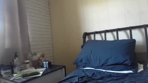 kizzleJay online show from May 30, 4:48 pm