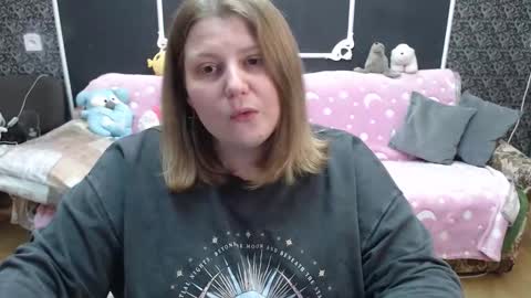 josiesun771 online show from November 23, 1:22 pm