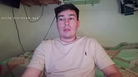 Snapshot of josq121 chatting on February 2, 5:50 am josq121 online show from February 2, 5:50 am