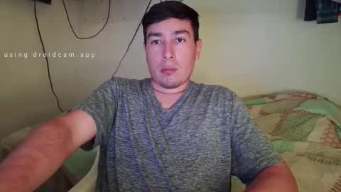 Snapshot of josq121 chatting on February 4, 6:30 am josq121 online show from February 4, 6:30 am