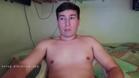 Snapshot of josq121 chatting on February 10, 6:06 am josq121 online show from February 10, 6:06 am