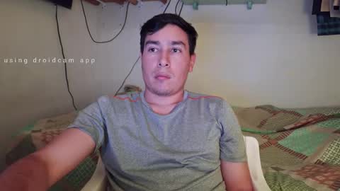 Snapshot of josq121 chatting on February 12, 6:41 am josq121 online show from February 12, 6:41 am