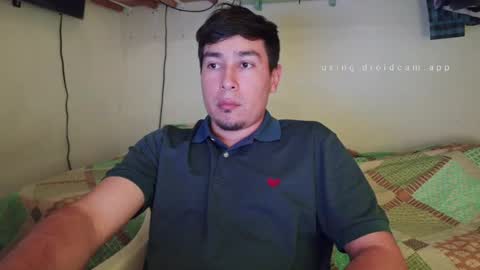 Snapshot of josq121 chatting on March 1, 5:09 am josq121 online show from March 1, 5:09 am