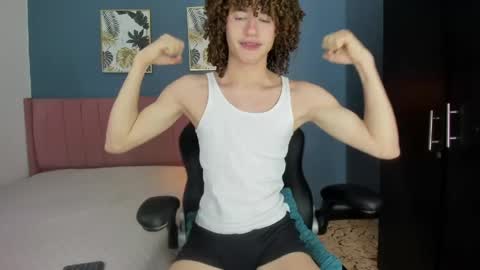 joss_shellby online show from April 17, 7:28 pm