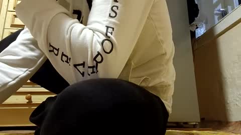 Snapshot of jostign chatting on November 24, 7:02 pm jostign online show from November 24, 7:02 pm