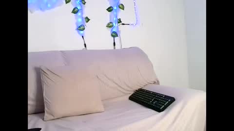 Snapshot of jostin_dark02 chatting on February 26, 6:54 pm jostin_dark02 online show from February 26, 6:54 pm