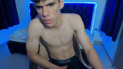 Snapshot of josy_11 chatting on June 13, 1:58 am josy online show from June 13, 1:58 am