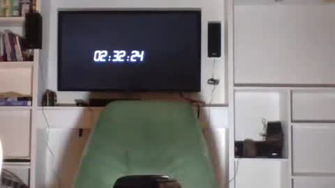 jotarojas1 online show from April 5, 6:32 am