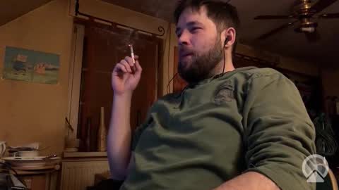 Snapshot of jott604214 chatting on February 18, 9:44 pm jott604214 online show from February 18, 9:44 pm