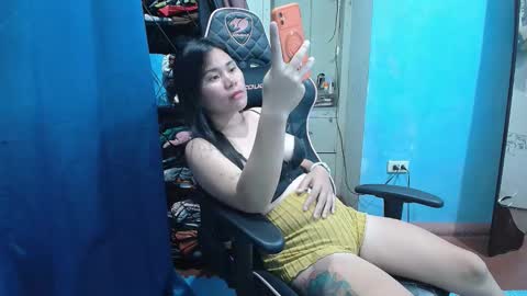lyn online show from May 16, 10:36 am