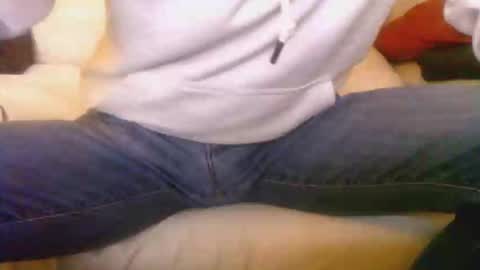 jovenduro84 online show from March 4, 5:57 am