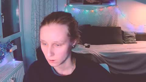 Snapshot of joy_keys chatting on December 20, 6:02 pm joy_keys online show from December 20, 6:02 pm