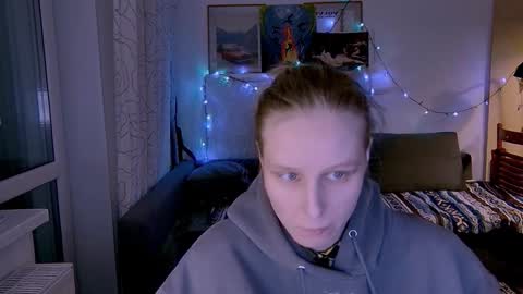 Snapshot of joy_keys chatting on February 6, 6:24 pm joy_keys online show from February 6, 6:24 pm