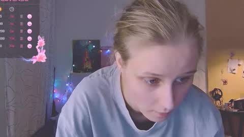 Snapshot of joy_keys chatting on March 7, 8:33 pm joy_keys online show from March 7, 8:33 pm