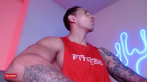 Snapshot of joy_lopezfit chatting on February 25, 2:44 pm JOYLOPEZFIT online show from February 25, 2:44 pm