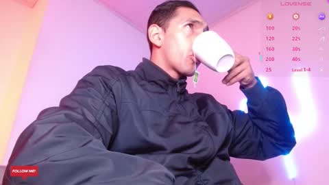 Snapshot of joy_lopezfit chatting on March 9, 12:20 pm JOYLOPEZFIT online show from March 9, 12:20 pm