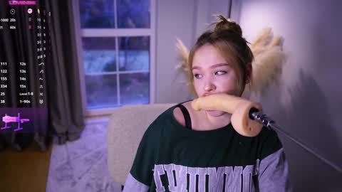 Snapshot of joy_watson chatting on January 18, 5:52 am joy_watson online show from January 18, 5:52 am