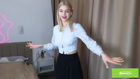 Snapshot of joybunny chatting on January 17, 5:53 am joybunny online show from January 17, 5:53 am