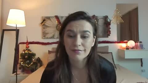 Snapshot of joycasidy chatting on December 24, 5:13 pm CassidyJoy online show from December 24, 5:13 pm