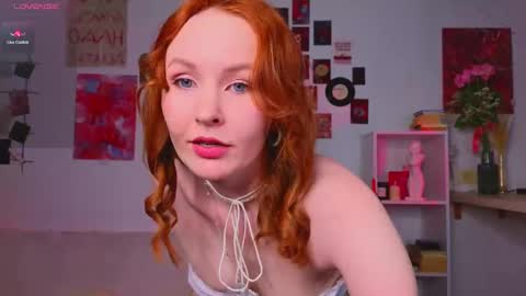 Snapshot of joyce_jones chatting on January 5, 9:05 am joyce_jones online show from January 5, 9:05 am