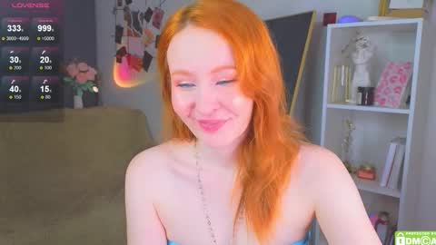 Snapshot of joyce_jones chatting on October 13, 7:14 pm joyce_jones online show from October 13, 7:14 pm