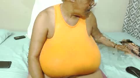 DairyQueen online show from March 3, 8:43 pm