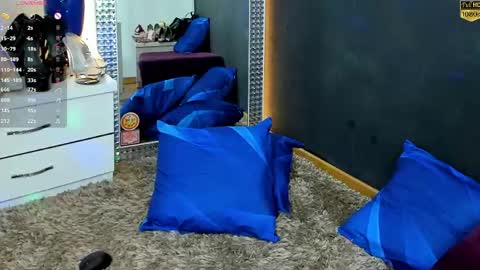 joyfullrosse online show from April 9, 6:19 am