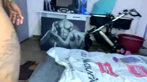 Butterflyass online show from December 5, 2:20 am