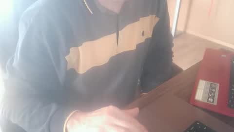 Snapshot of jraiven chatting on May 2, 8:14 pm Soy Rai online show from May 2, 8:14 pm