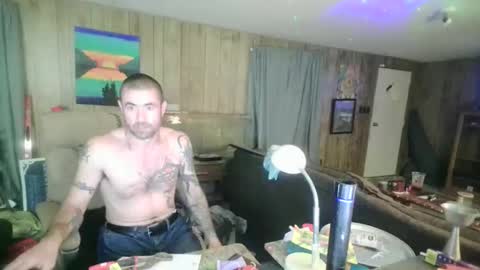 Snapshot of jrizzle1111 chatting on February 5, 9:47 am jrizzle1111 online show from February 5, 9:47 am