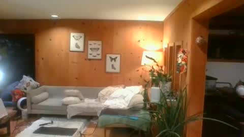 jroge21 online show from February 2, 5:53 am