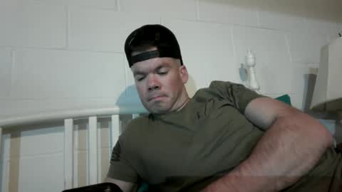 Snapshot of jryan90 chatting on January 12, 3:49 am Jim online show from January 12, 3:49 am