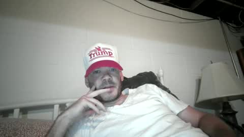 Snapshot of jryan90 chatting on September 14, 4:11 am Jim online show from September 14, 4:11 am