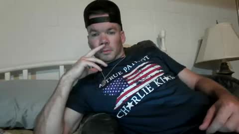 Snapshot of jryan90 chatting on September 28, 4:18 am Jim online show from September 28, 4:18 am