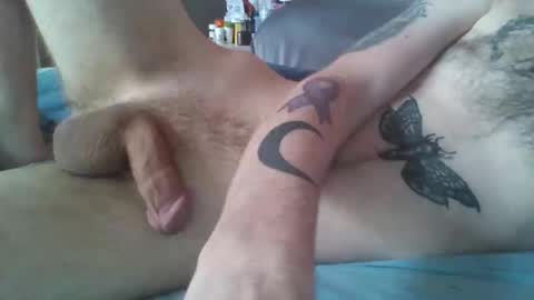 jsmith120498145778 online show from January 7, 6:32 pm