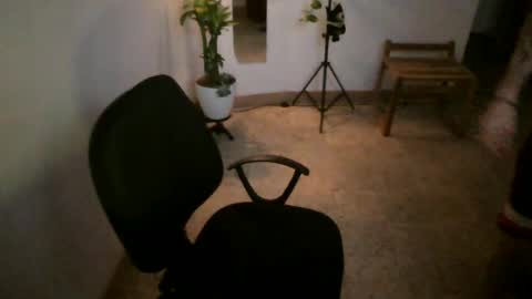 juan235665 online show from June 18, 2:01 am