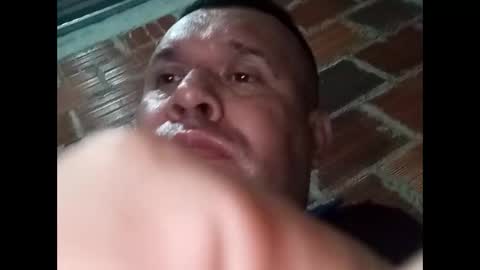 Snapshot of juan370490 chatting on December 10, 7:22 pm juan370490 online show from December 10, 7:22 pm