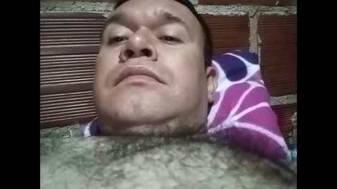 Snapshot of juan370490 chatting on January 2, 2:24 pm juan370490 online show from January 2, 2:24 pm