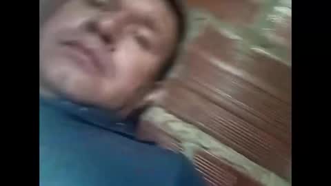 Snapshot of juan370490 chatting on January 2, 7:29 pm juan370490 online show from January 2, 7:29 pm