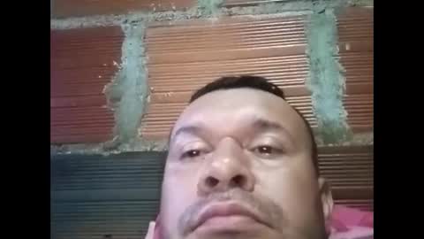 Snapshot of juan370490 chatting on January 20, 12:36 am juan370490 online show from January 20, 12:36 am